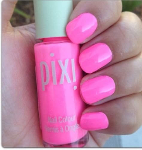 Pixibeauty nail polish in fluro flamingo- summer nail colour Fluro Pink Nails, Fluro Nails, Flamingo Pink Nails, Nails Flamingo, Tattoos And Nails, Summer Nails Pink, Dragon Claws, Colourful Nails, Lipstick Nails