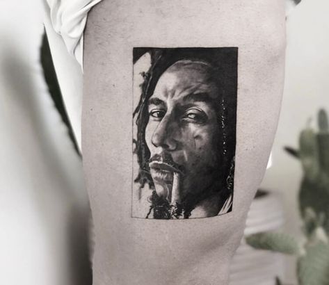 Tattoo photo - Bob Marley tattoo by Victor Del Fueyo Bob Marley Tattoo Stencil, Bob Marley Tattoo Design, Bob Marley Tattoo Ideas, Bob Marley Line Art, 3 Little Birds Tattoo Bob Marley, Bob Tattoo, Marley Tattoo, Rasta Tattoo, Fancy Tattoo