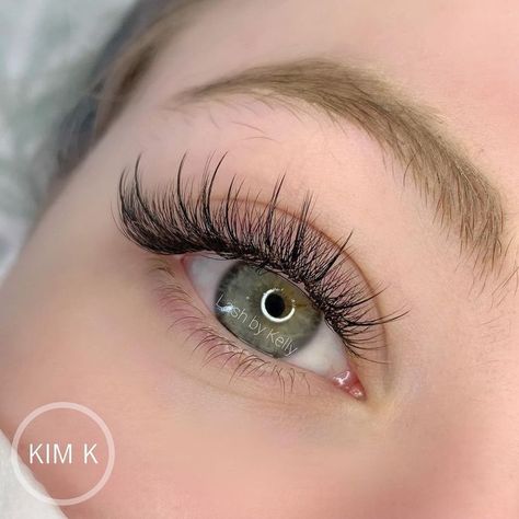 Medium Eyelash Extensions, Kardashian Eyelash Extensions, Kim Kardashian Lashes Eyelashes, Rzesy Kim Kardashian, Lash Extensions Styles For Hooded Eyes, Lashes Kim Effect, Kim K Eyelash Extensions, Medium Volume Lash Extensions, Kim Kardashian Lash Extensions