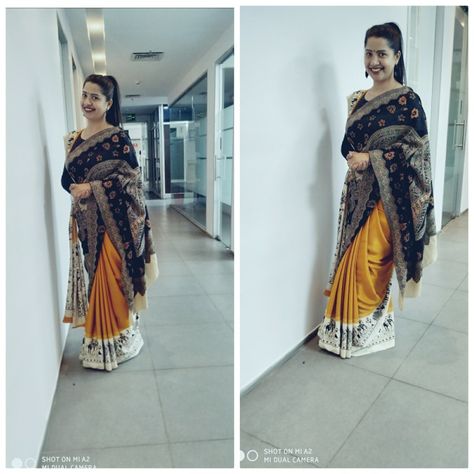 Style your saree with shawl. Perfect for winter wear and Pashmina lover. Its a crape saree teamed with bodycon black round neck T-shirt. Saree With Shawl Style, Saree With Shawl, Saree Styling, Shawl Style, Print Saree, Printed Sarees, Winter Wear, Saree Designs, Neck T Shirt