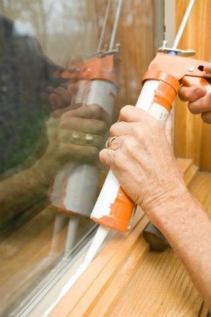 How To Seal Windows For Winter, How To Seal Windows, Seal Windows For Winter Diy, Winterize Windows Diy, Winterizing Windows Diy, Sealing Windows For Winter, Winterize Windows, Sealing Windows, Weather Stripping Windows