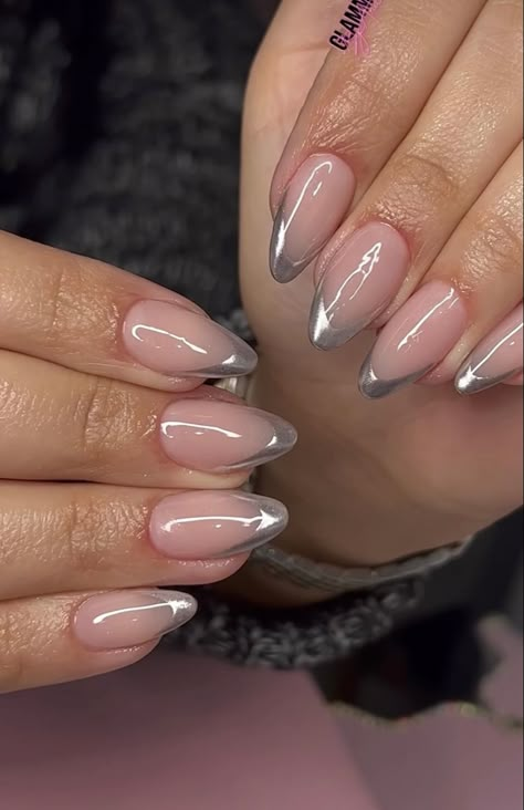 French Tip With Metallic Design, Almond French Tip With Chrome, Silver Chrome Tip Nails, Valentines Day Nails Almond Shape, Techno Nails, Nail Designs Silver, Silver French Nails, Silver Tip Nails, Silver French Tip