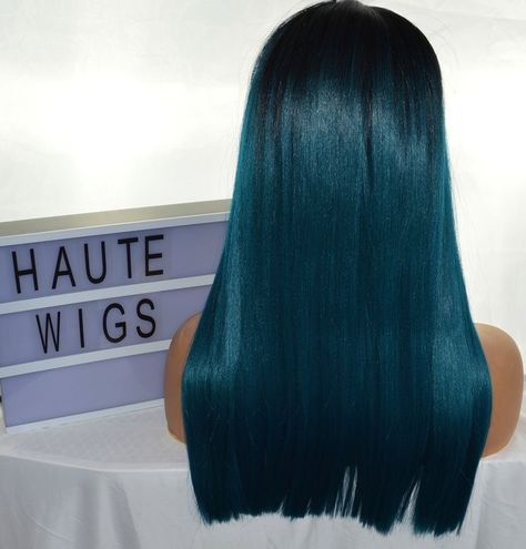 Green Hair Ombre, Dark Teal Hair, Turquoise Hair Color, Wigs Ideas, Teal Hair Color, Oblong Face Hairstyles, Blue Green Hair, Split Dyed Hair, Blue Ombre Hair