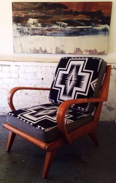 Pair of Haywood Wakefield Pendleton Lounge Chairs in Mission District, San Francisco ~ Apartment Therapy Mid Century Cowboy, Pendelton Blankets Bedroom Decor, Pendleton Furniture, Pendleton Decor, Light Kitchen Floor, Pendelton Blankets, Cottage Office, Staging Ideas, Heywood Wakefield