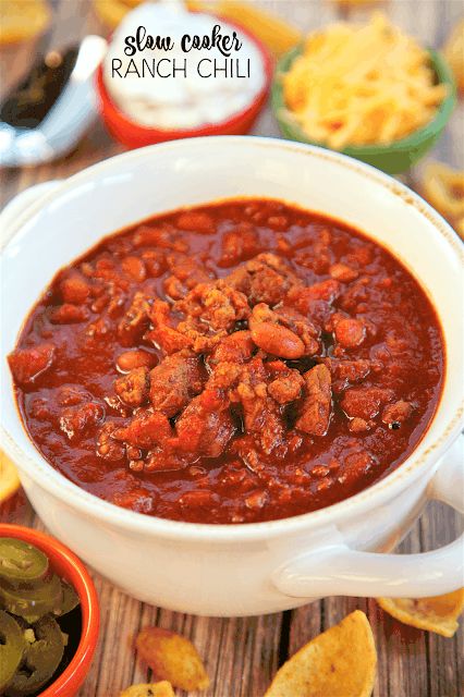 Slow Cooker Ranch Chili Chili Recipe With Rotel, Rotel Chili Recipe, Ranch Chili, Ultimate Chili Recipe, Tomato Skins, Slow Beef Stew, Stews Recipes, Favorite Chili Recipe, Chili Beans