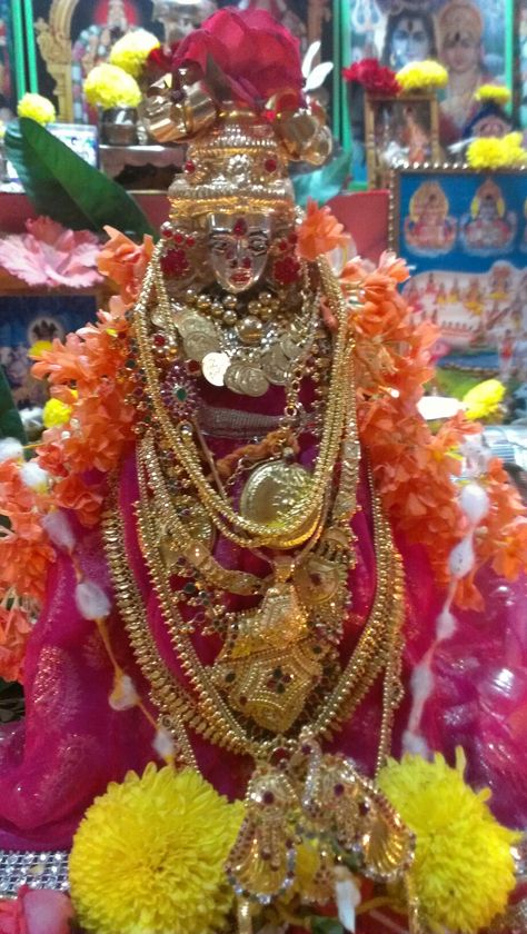 God Lakshmi, Lakshmi Pooja, Varalakshmi Vratham, Black Blouse Designs, God Pics, Friday Wishes, Pooja Items, Divine Goddess, Silver Pooja Items