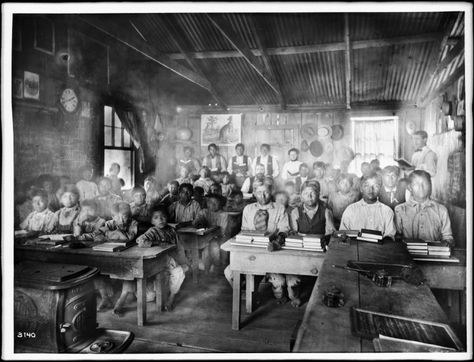 Native American Boarding Schools, Indian Boarding Schools, Residential School, Boarding Schools, Residential Schools, Indigenous Women, Indian Tribes, School House, Vintage School