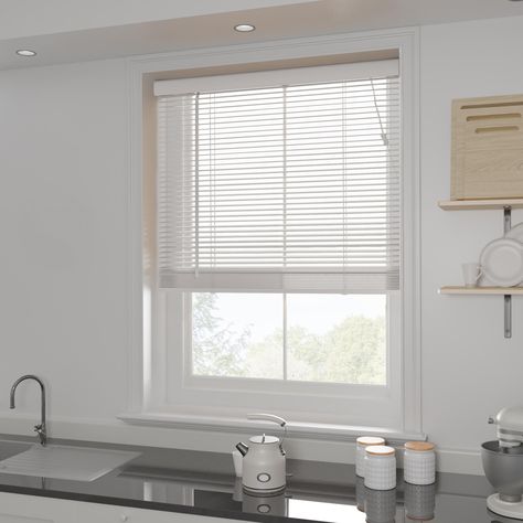 Venetian Blinds White, Cleaning Wood Blinds, Types Of Blinds, Modern Blinds, Living Room Blinds, Faux Wood Blinds, Modern And Traditional Decor, Kitchen Blinds, Wood Blinds