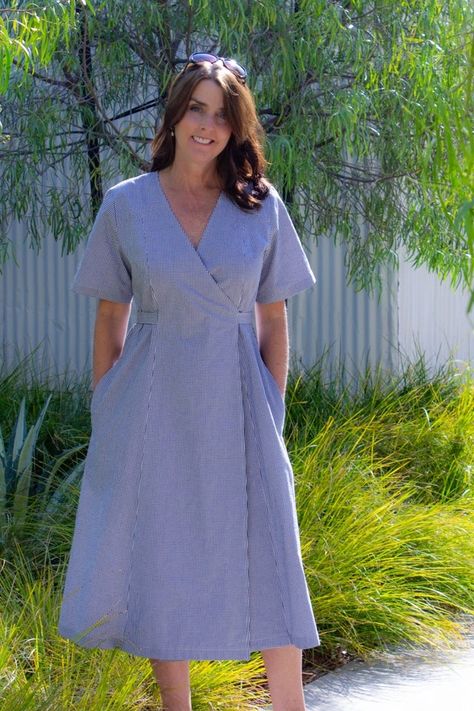 Andrea Wrap Dress | Textillia Wrap Dress Sewing Patterns, Wrap Dress Pattern, Dot Patterns, Sewing Dress, Handmade Wardrobe, Top Sewing Pattern, Dress Sewing Pattern, Dress Sewing, Dress Sewing Patterns