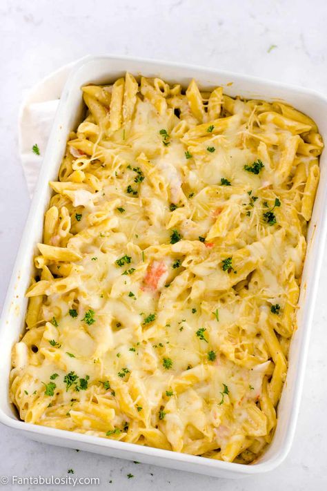 Crab Pasta Bake Crab Mushroom Pasta, Crab Pasta Bake, Pasta With Crab Meat, Crab Meat Pasta, Seafood Pasta Bake, Crab Pasta Recipes, Meat Pasta Recipes, Fish Pasta, Crab Pasta