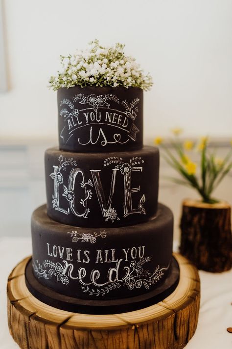 Biker Wedding Theme, Beatles Themed Wedding, Wedding Cake Rock, Beatles Wedding, Rock N Roll Bride Magazine, Wolf Wedding, Punk Rock Wedding, Chalkboard Cake, Rocker Wedding