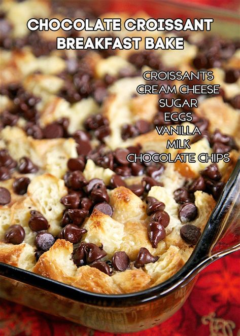 Chocolate Crescent Breakfast Bake Croissant Breakfast Bake, Crescent Roll Breakfast Recipes, Crescent Breakfast, Crescent Bake, Christmas Breakfast Recipe, Breakfast Crescent Rolls, Chocolate Breakfast, Croissant Breakfast, Crescent Roll Recipes