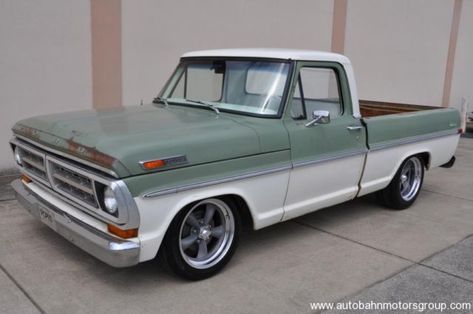 1971 Ford F100 SWB Shop Truck Patina Hot Rat Rod Show Lowered Custom Restmod 1971 Ford F100, Ford 1979, Rat Rod Trucks, Diesel Trucks Ford, Sport Truck, Shop Truck, Old Ford Trucks, Classic Ford Trucks, Rat Rods Truck