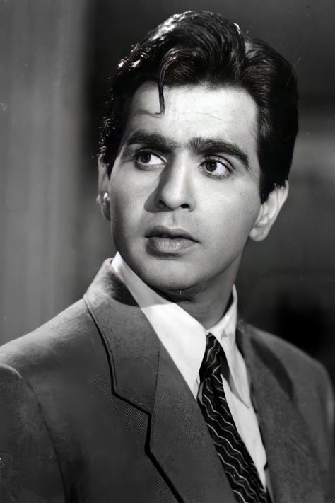 Dilip Kumar, Old Film Stars, File Manager, Heart Throb, Indian Movie, Zayn Malik Pics, Bollywood Pictures, Retro Bollywood, Bollywood Cinema