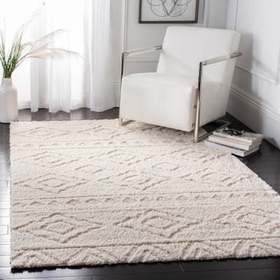 Rug Over Carpet, Moroccan Boho, Rug Colors, Ivory Area Rug, Rug White, Polyester Rugs, Shag Area Rug, Salon Design, Dining Room Rug