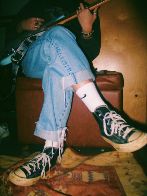 #aesthetic #filmphotography #indie #guitar #converse #nike Coming Of Age Movies Aesthetic, Indie Boy Aesthetic, Indie Guitar, Business Moodboard, Aesthetic Attraction, Anime Picture Boy, Converse Photography, Current Joys, Skateboarding Aesthetic