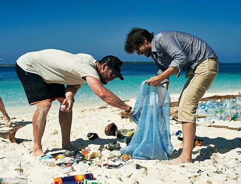 Making the world a better place: The Thor actor penned about his recent eye-opening immers... Environmental Science Major, Marine Debris, Beach Clean Up, Clean Ocean, Pick Up Trash, Venice California, Trash Art, Clean Beach, Surf Lesson