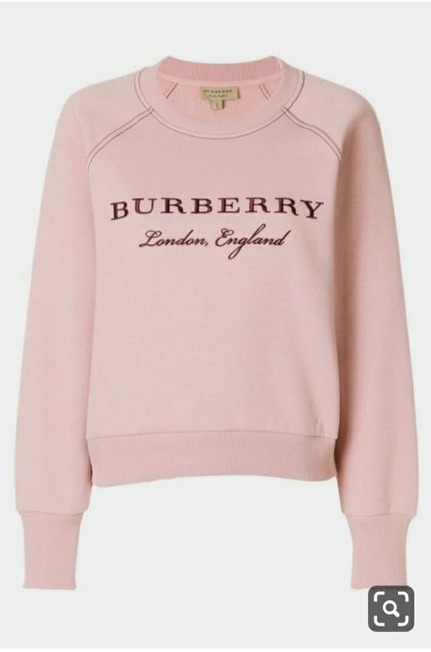 ☆ amber Star ☆ Pink Sweatshirts, Burberry Top, Burberry Sweater, Fotografi Digital, Bold Logo, Embroidered Sweatshirt, Burberry London, Embroidered Sweatshirts, Dream Clothes