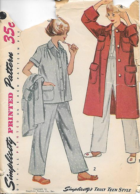 Size 12-Simplicity 3392 1950s Truly Teen Style Pajamas and Robe Vintage Sewing Pattern Teen Pajamas, Pajamas Robe, Pajamas For Teens, Long Pajamas, Button Up Pajamas, Four Patch, Teen Style, Vintage Pajamas, Top Sewing