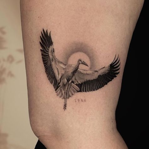 Stork Tattoo, Fun Tattoos, Torso Tattoos, Hand Tattoos For Guys, Back Tattoo Women, Rose A, Tattoo Sleeve Designs, Dope Tattoos, Tattoo Sleeve