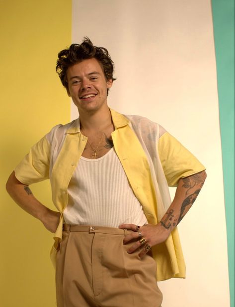 Fine Line Photoshoot, Fine Line Era, Harry Styles Fine Line, Harry Styles Aesthetic, Outfits Hombre, Harry Styles Pictures, I'm With The Band, One Direction Harry Styles, Mr Style