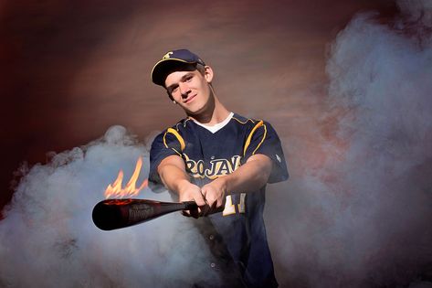 Awesome Baseball Bat on Fire Senior Picture. Photograph by Lisa Karr Photography Baseball On Fire Photoshoot, Baseball Fire Pictures, Softball Poses, Baseball Senior Pictures, Fire Pictures, Baseball Pics, Softball Photos, Flash Photos, Senior Picture Makeup