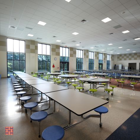 Middle School Cafeteria, Middle School Aesthetic, Life In Usa, School Cafeteria, Cary Nc, School Room, School Organization, Aesthetic Images, Folding Table