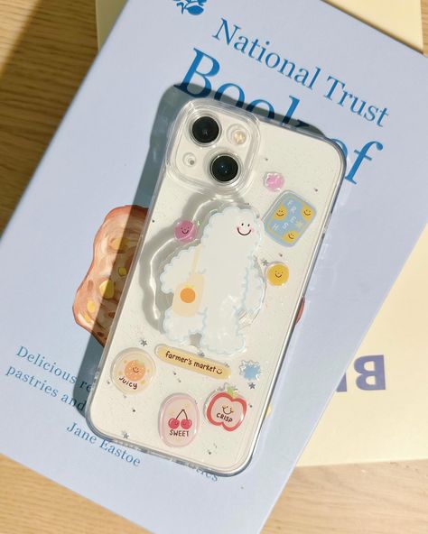 Let‘s DIY your own unique phone case! Each kit comes with: -Sparkly phonecase -Sticker sheet -Popsocket 💗 Available through our online shops - links are in our bio.🫶 Sticker sheet and pop socket also available at Lisboeta Macau! #cutethings #stickers #fenbobo #mrbubbles #jessdessin #personaldevelopment #phonecase #diyphonecase #sparklyphonecase #macau Sparkly Phone Cases, Pop Sockets, Iphone Cases Cute, Pop Socket, Unique Phone Case, Online Shops, Diy Phone Case, Macau, Sticker Sheet