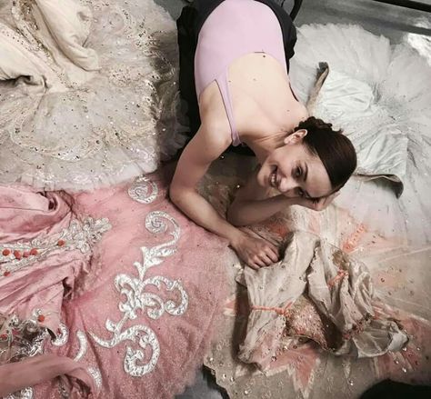 Marianela Nunez, George Balanchine, Ballet Beauty, Ballet Art, Ballet Photos, Royal Ballet, Ballet Beautiful, Lets Dance, Just Dance