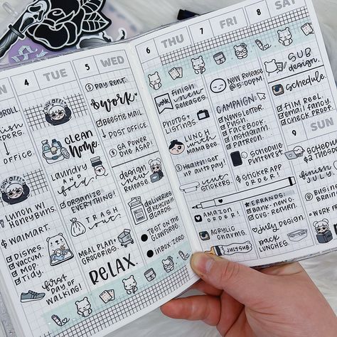 Get ready to conquer the week like a boss! 💪📅 Check out our B6 planner's weekly layout for some serious organization inspo. With enough space for your to-do's, notes, and reminders, you'll never miss a beat. Stay on top of your game and achieve your goals one week at a time. #planneraddict #weeklylayout #organizationgoals #productivity #motivation Weekly Planner Inspiration, Planner Weekly Layout, Productivity Motivation, Weekly Layout, Creative Planner, Minimalist Layout, Self Expression, Planner Spread, Planner Inspiration