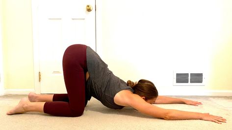 How to practice Downward Facing Dog or the Adho Mukha Svanasana variation called Puppy Pose Adho Mukha Svanasana, Puppy Pose, Downward Facing Dog, Dog Poses, Stomach Problems, Cat Pose, Downward Dog, Hip Ups, Yoga Tips