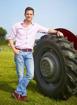 MATT BAKER CUTE!!!!!!! Blue Peter Presenters, Hubby Material, Room 101, Matt Baker, Blue Peter, Hubba Hubba, Stargate Atlantis, December 23, Isles Of Scilly