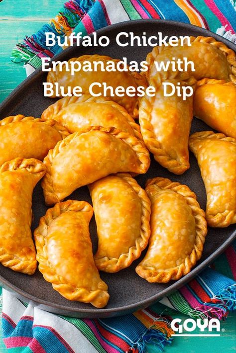 Buffalo Chicken Empanadas, Goya Recipe, Blue Cheese Chicken, Cheese Empanadas, Chicken Empanadas, Spicy Buffalo Chicken, Blue Cheese Dip, Blue Cheese Sauce, Cheese Dip Recipes