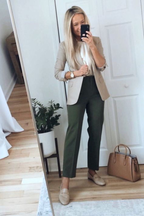 Straight Leg Work Pants, Straight Leg Work Pants Outfit, Straight Leg Pants Outfit Work, Tan Blazer Outfits, Green Work Pants, Lawyer Outfits Women, Olive Pants Outfit, Smart Casual Work Outfit Women, Pants Outfit Work