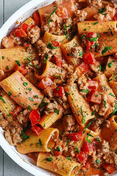 Paccheri Pasta with Sausage and Tomato Cream Sauce Tube Pasta, Simple Spinach Salad, Smoked Sausage Pasta, Tomato Cream Sauce, Pasta With Sausage, Sausage Tortellini, Pasta Party, Tortellini Recipes, Italian Pasta Dishes