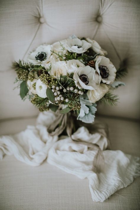 Panda Anemone Bouquets Panda Anemone, Emerald Wedding Colors, Evergreen Wedding, Spring Wedding Photos, Anemone Bouquet, Early Spring Wedding, Winter Floral Arrangements, Young Wedding, White Wedding Decorations