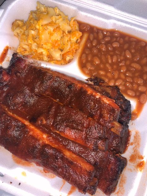 Ribs And Baked Beans, Ribs And Beans, Ribs And Mac And Cheese, Beefy Bbq Mac And Cheese, Ribs Mac And Cheese Baked Beans, Bbq Brisket Mac And Cheese, Baby Shower Buffet, Bbq Baked Beans, Barbecue Ribs