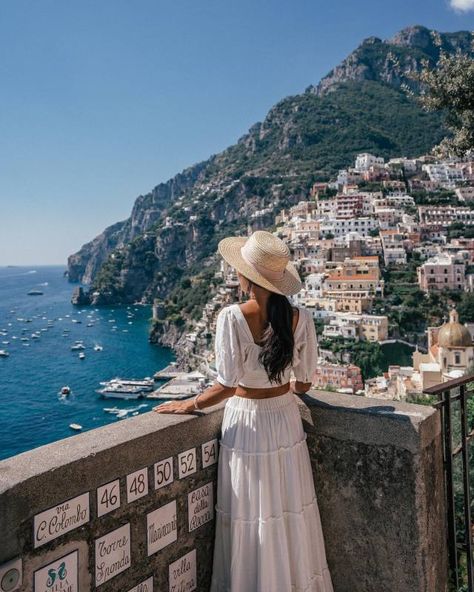 Amalfi Coast Italy Aesthetic, Almafi Coast Italy, Amalfi Coast Outfits, Capri Italia, Ligurian Coast, Coast Fashion, Holiday Inspo, Beach Towns, Positano Italy