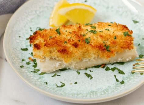 Coconut Crusted Haddock #bakedfish #coconut #coconutcrusted #fish #haddock #ketofish #whitefish Coconut Crusted Halibut, Keto Haddock Recipes, Coconut Crusted Fish, Baked Haddock, Haddock Recipes, Fish Meals, Keto Fish, Coconut Baking, Baked Fish Recipes