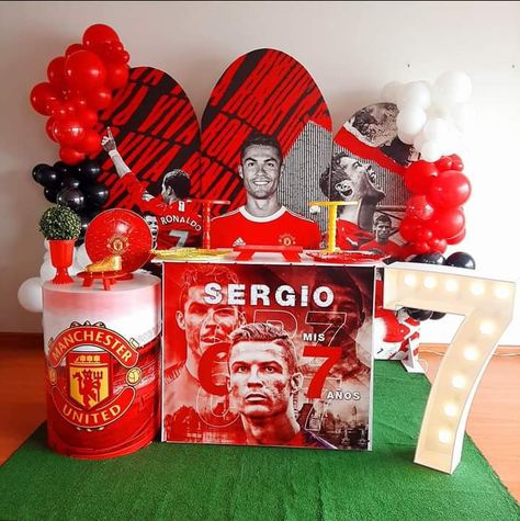 Cristiano Ronaldo Party Ideas, Cristiano Ronaldo Birthday Party, Cristiano Ronaldo Birthday, Ronaldo Birthday, Cricket Cake, Soccer Party Decorations, Soccer Birthday Parties, Birthday Party Decorations Diy, Soccer Birthday