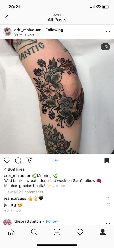 Traditional Wreath Tattoo, Elbow Wreath Tattoo, American Traditional Ivy Tattoo, Feminine Elbow Tattoo, American Traditional Nature Tattoo, Blackberry Tattoo Color, Wild Berry Tattoo, American Traditional Berry Tattoo, Blackberry Tattoo Sleeve