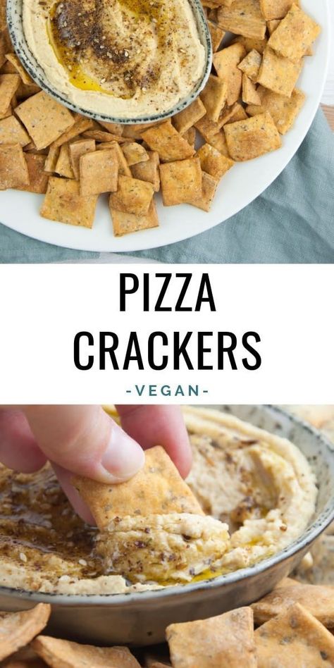 Vegan Pizza Crackers - These pizza-flavored crackers are perfect for parties! | ElephantasticVegan.com #vegan #crackers #partyfood #snacks Flavored Crackers, Pizza Crackers, Tempting Food, Healthy Bakes, Appetizing Food, Crackers Appetizers, Gluten Free Puff Pastry, Vegan Party, Homemade Crackers