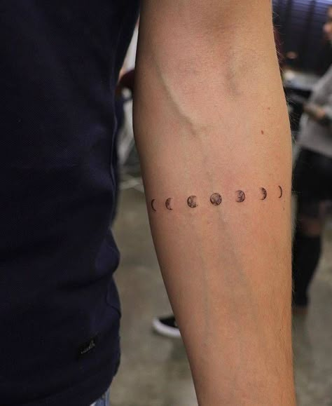 Astronomy Tattoos, Astronomy Tattoo, Tatuagem Masculina Pequena, Moon Phases Tattoo, Small Tats, Shape Tattoo, Constellation Tattoos, Small Tattoos For Guys, Dainty Tattoos