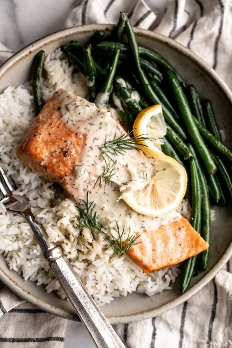 Salmon With Lemon Dill Sauce, Salmon With Lemon And Dill, Baked Salmon With Lemon, Dill Cream Sauce, Lemon Dill Salmon, Dill Sauce For Salmon, Baked Salmon Lemon, Salmon With Lemon, Lemon Dill Sauce