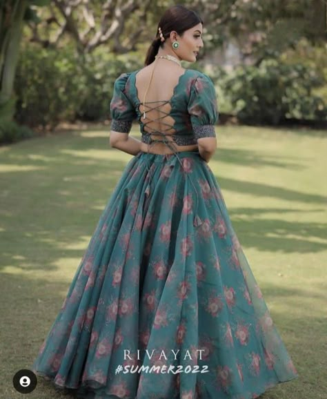 Simple Frock Design, Simple Lehenga, Long Gown Design, Simple Frocks, Lehenga Designs Simple, Traditional Blouse Designs, Latest Model Blouse Designs, Fancy Sarees Party Wear, Traditional Indian Dress