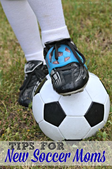 Soccer can be a great activity for kids who are looking to learn some new skills. These tips for new soccer moms can make the transition to this sport a bit easier! Toddler Soccer, Soccer Moms, Protecting Yourself, Soccer Season, Soccer Outfits, Soccer Tips, Shin Splints, Team Mom, Youth Soccer