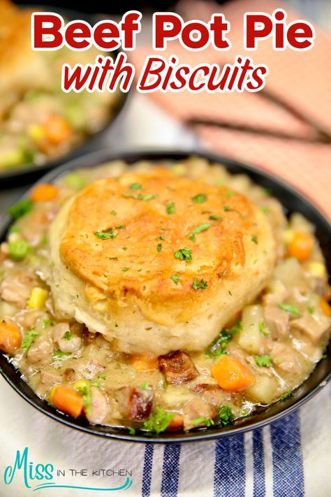 Beef Pot Pie With Biscuits, Pot Roast Vegetables, Roast Beef With Vegetables, Leftover Roast Beef Recipes, Pot Pie With Biscuits, Beef Pot Pie, Leftover Pot Roast, Leftover Roast Beef, Beef Pot Pies