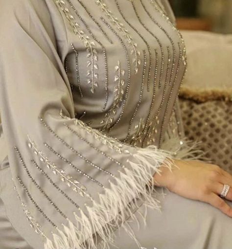 Brides Dresses, Stile Hijab, Hand Beaded Embroidery, Simple Kurti Designs, Mode Abaya, Dress Design Patterns, Handmade Embroidery Designs, Bead Embroidery Patterns, Sleeves Designs For Dresses