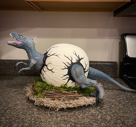 Dinosaur Egg Pumpkin Ideas, Dino Pumpkin Painting, Dinosaur Painted Pumpkin, Dinosaur Egg Pumpkin, Dinosaur Pumpkin Decorating Ideas, Dinosaur Pumpkin Painting, Painted Pumpkins Halloween Scary, Dinosaur Pumpkin Carving, T Rex Pumpkin