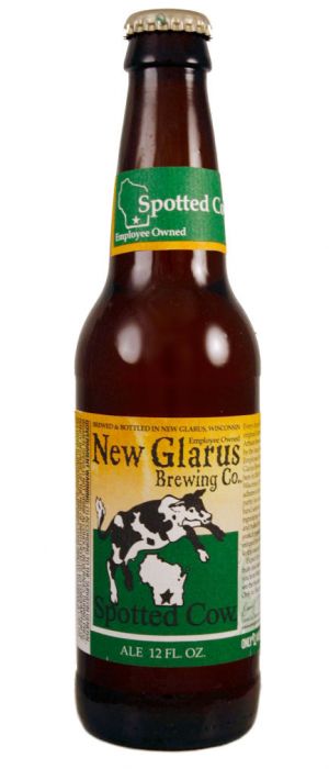 Spotted Cow - Saison / Farmhouse Ale - New Glarus Brewing Co. Spotted Cow Beer, Beer Tattoo, Beer Tattoos, Spotted Cow, Making Beer, Beer Pairing, Smoked Gouda, Micro Brewery, Craft Brewery